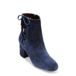 Cole Haan women’s ankle boots Leah Side Lace Up Booties size  8 navy blue